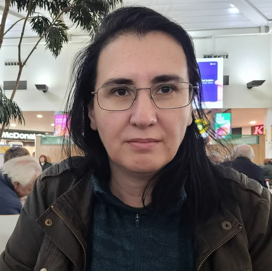 Portrait of Agnes Dabi, technical translator based in London, United Kingdom.